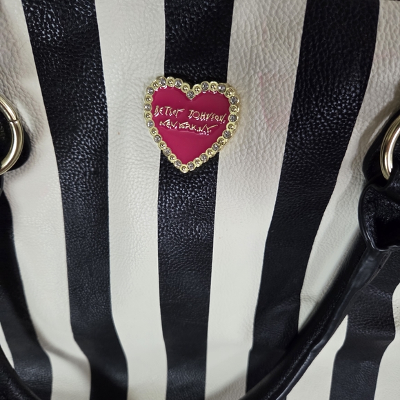 Betsey Johnson Black and White Stripe Satchel w/Pink Accents - Picture 3 of 5